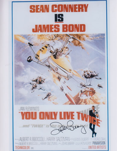 Results : | Autograph | Specials | :: b'bc 007 autographs and movie props